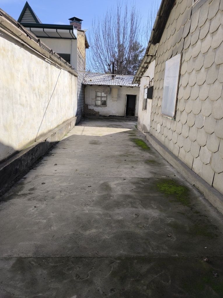 5-xonali uy, 100 m², Toshkent, Sergeli tumani, sotuvga