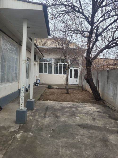 Courtyard for sale in Almazar district