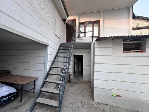 140000 u.e. Korasaroy 3.4 sotok 8 rooms Khastimom Jomiy Sagbon Chorsu nearby