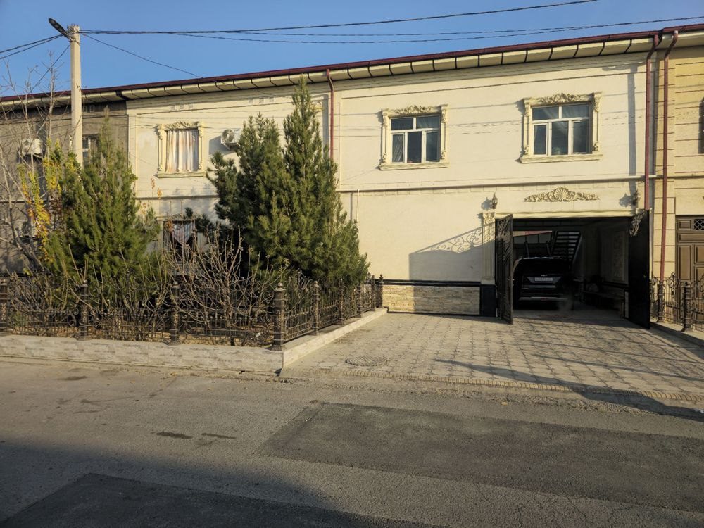 6-комнатный коттедж, 350 м², Ташкент, Сергелийский район, на продажу