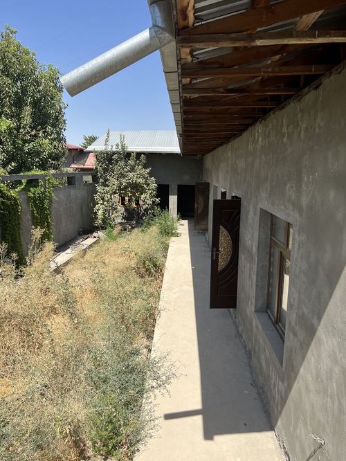 Plot on Akhunbabayev street for sale, 4 sotok