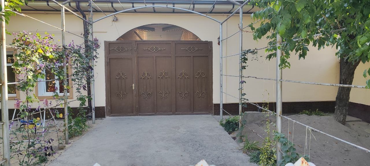 7-комнатная часть дома, 620 м², Ташкент, Юнусабадский район, на продажу