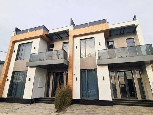 Продам дом, ориентир Парк Янги