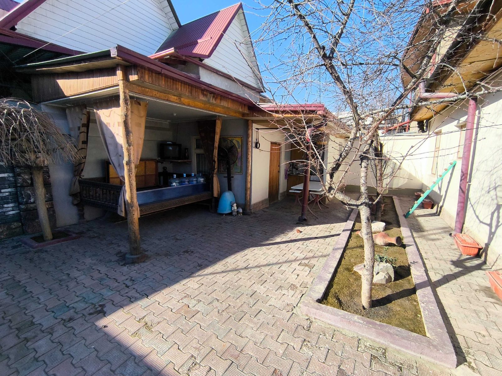6-xonali uy, 100 m², Toshkent, Yakkasaroy tumani, sotuvga
