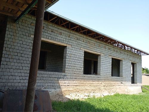 Продается недостроенный дом 6 соток в Яккасарайском районе