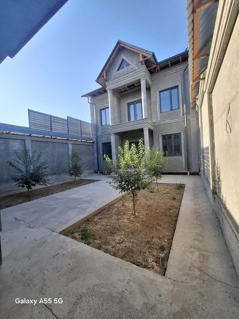 6-комнатный дом, 300 м², Ташкент, Яшнабадский район, на продажу