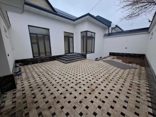 Продаётся коттедж в Яшнабадском районе (Панельный)