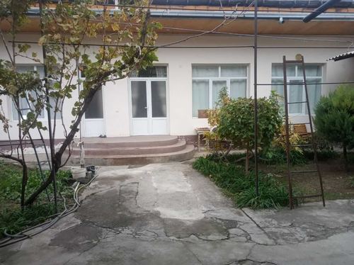 House for sale in Olmazor district, with renovation