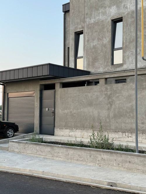 Hi-tech house with author's project for sale in a new elite mahalla