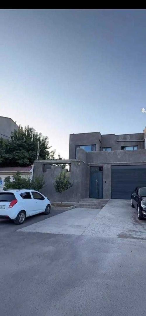 Almazar. Tashkent. For sale: excellent 7-room, 3-level house on 3.8 sotok.