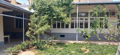 A good house is for sale.
