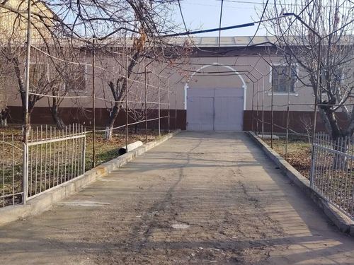 Urgent sale of a plot of land in Tashkent