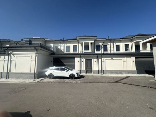2.7 sotok plot for sale in Akhunbabayev, Mevazor mahalla