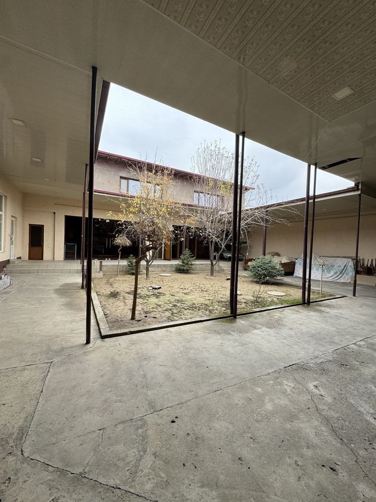 8-xonali uy, 600 m², Toshkent, Uchtepa tumani, sotuvga