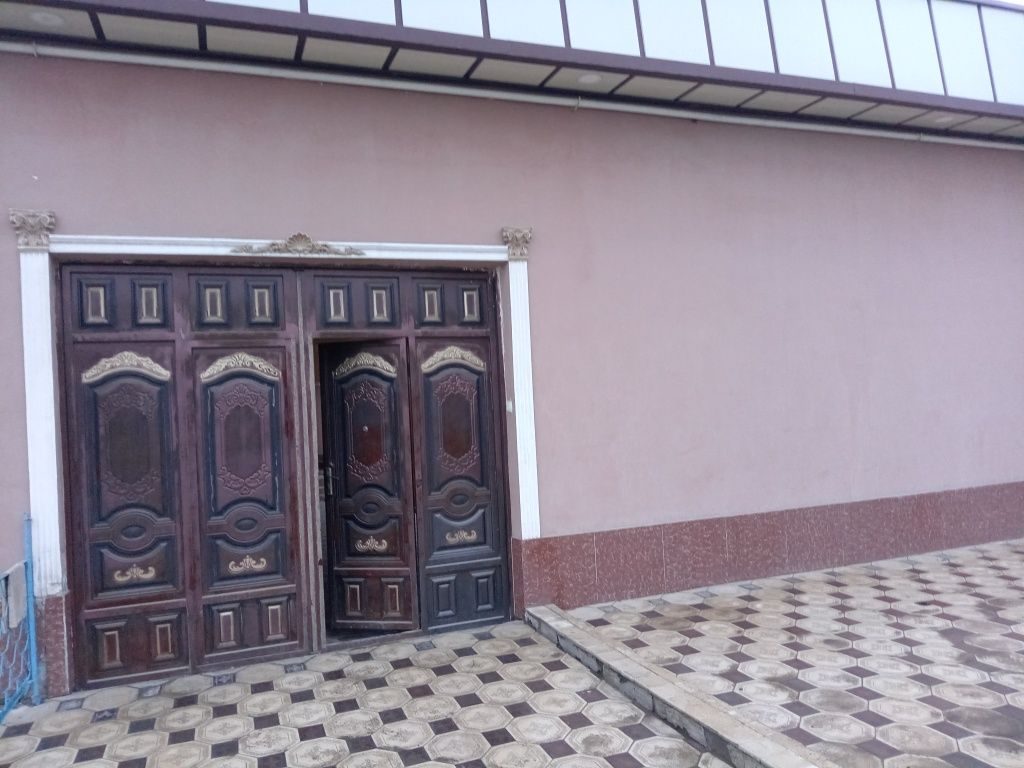 10-xonali uy, 600 m², Toshkent, Bektemir tumani, sotuvga