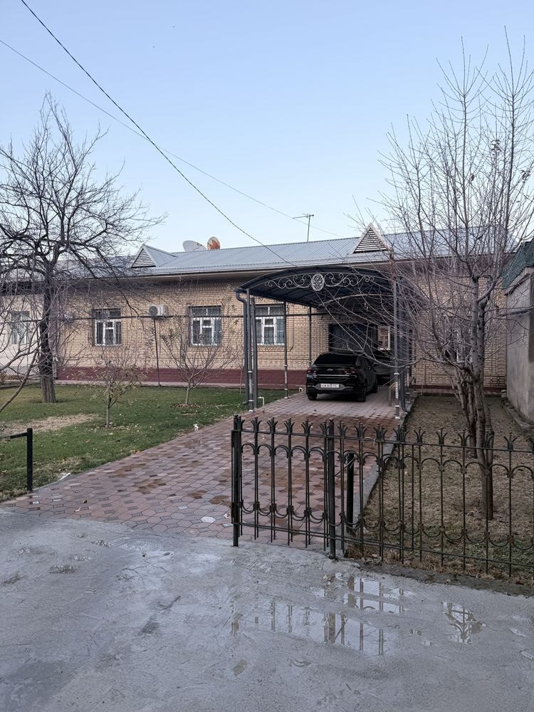 8-xonali uy, 600 m², Toshkent, Bektemir tumani, sotuvga