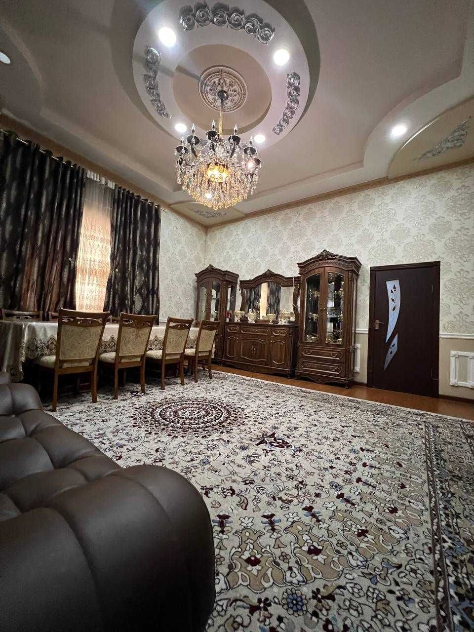 10-xonali uy, 500 m², Toshkent, Yunusobod tumani, sotuvga