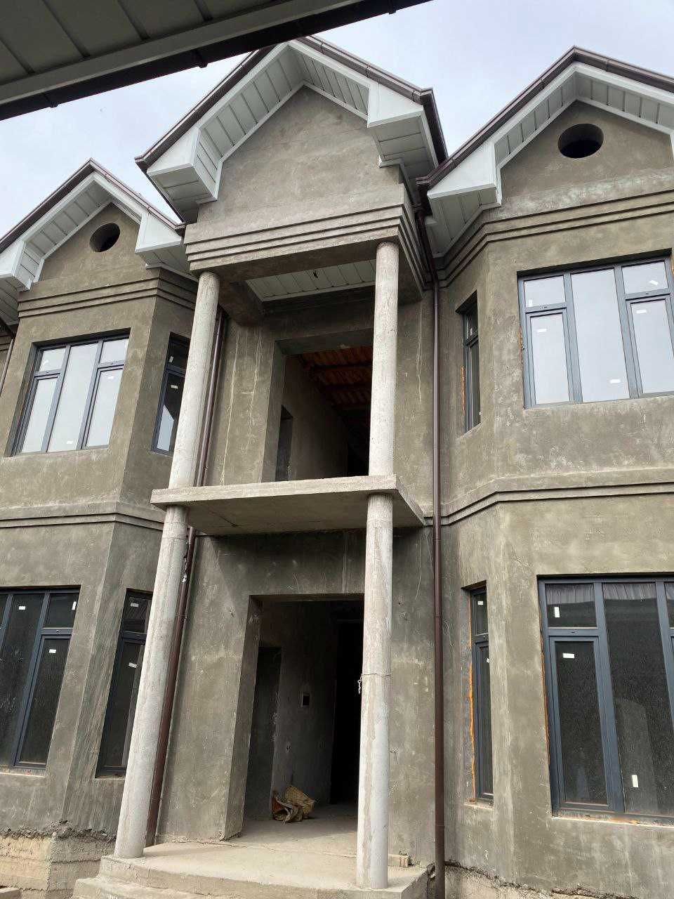 8-xonali uy, 330 m², Toshkent, Sergeli tumani, sotuvga