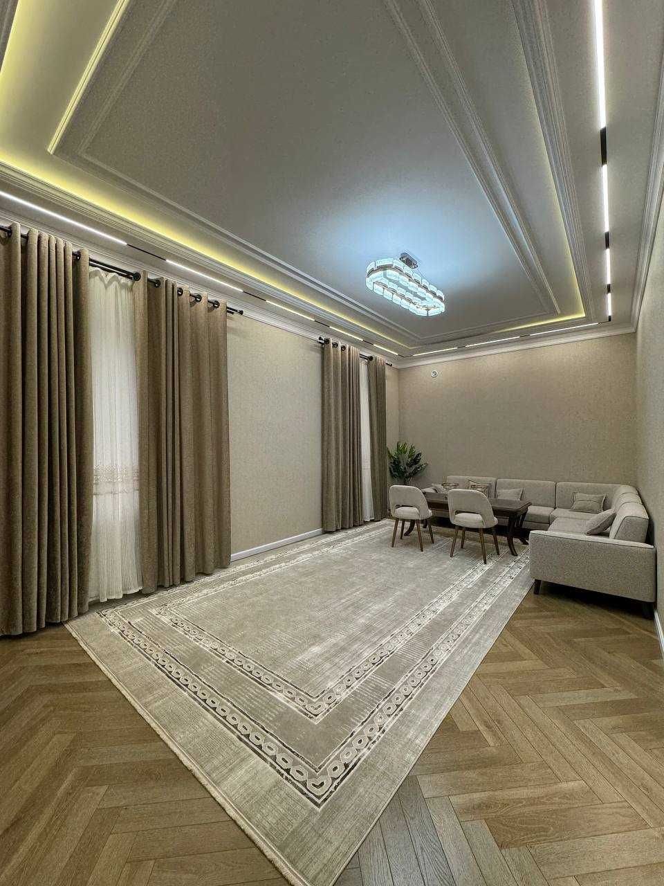 8-xonali uy, 300 m², Toshkent, Uchtepa tumani, sotuvga