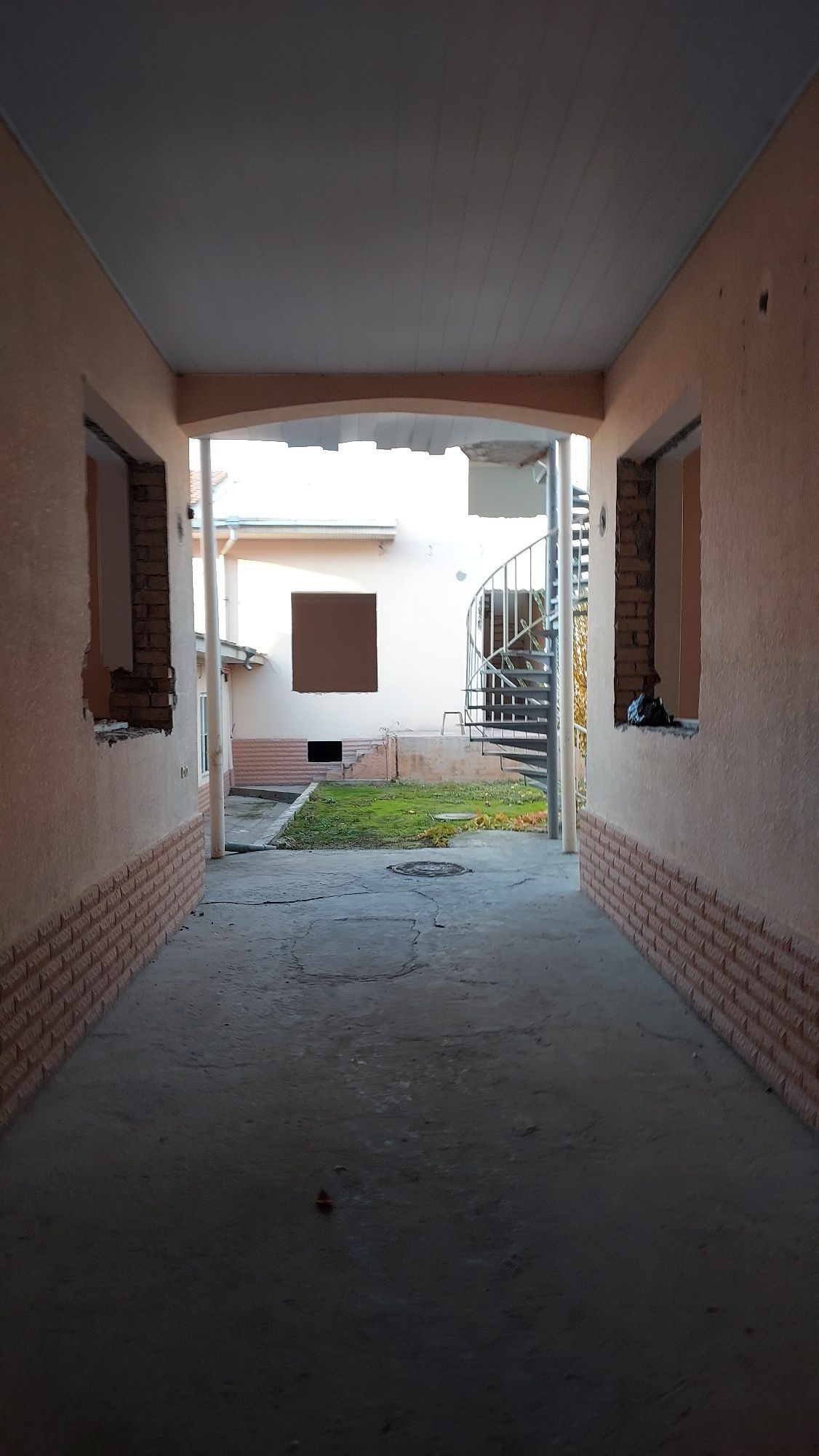 8-xonali uy, 400 m², Toshkent, Uchtepa tumani, sotuvga
