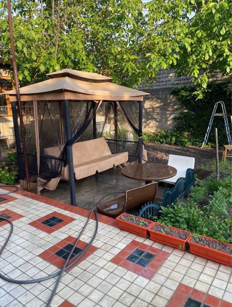 8-xonali uy, 600 m², Toshkent, Sergeli tumani, sotuvga