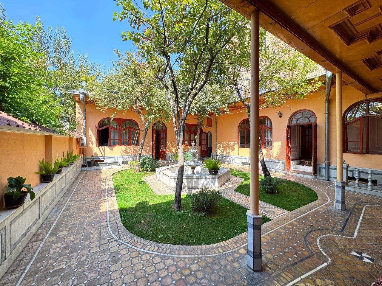 6-xonali uy, 200 m², Toshkent, Chilonzor tumani, sotuvga