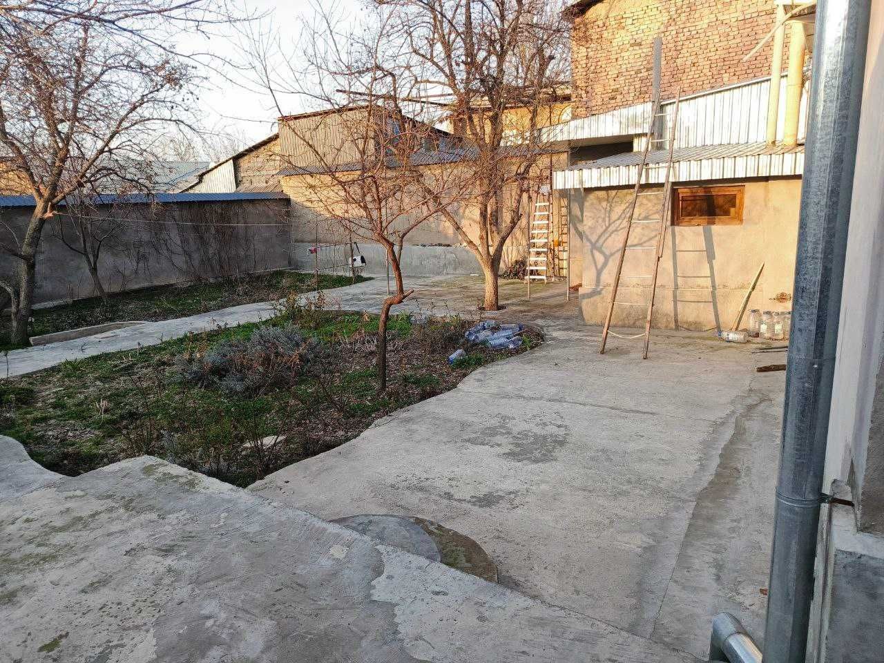 6-xonali uy, 80 m², Toshkent, Mirzo Ulug‘bek tumani, sotuvga