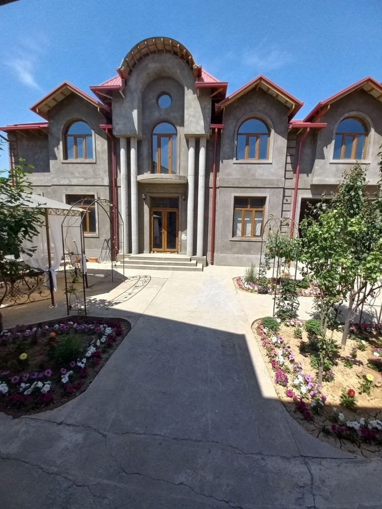 11-комнатный дом, 450 м², Ташкент, Яккасарайский район, на продажу