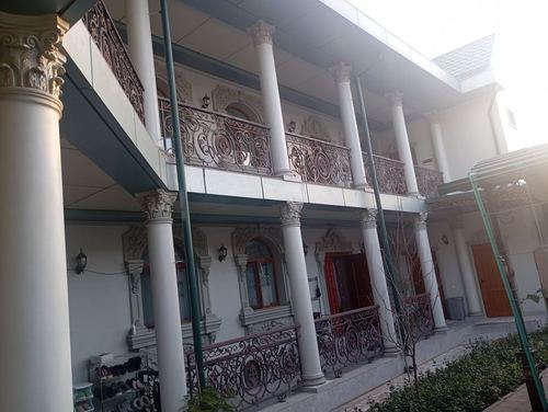 8 rooms, 4 sotok, 2-story house, euro-renovation, Yashnobod, Risoviy, $299,000