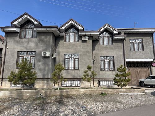 For sale: 4.5 sotok plot in Bunyodkor mahalla