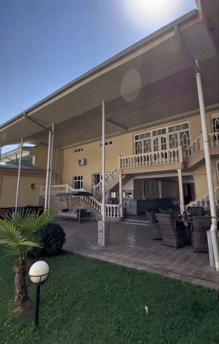12-room house, 6800 m², Tashkent, Almazar District, for sale