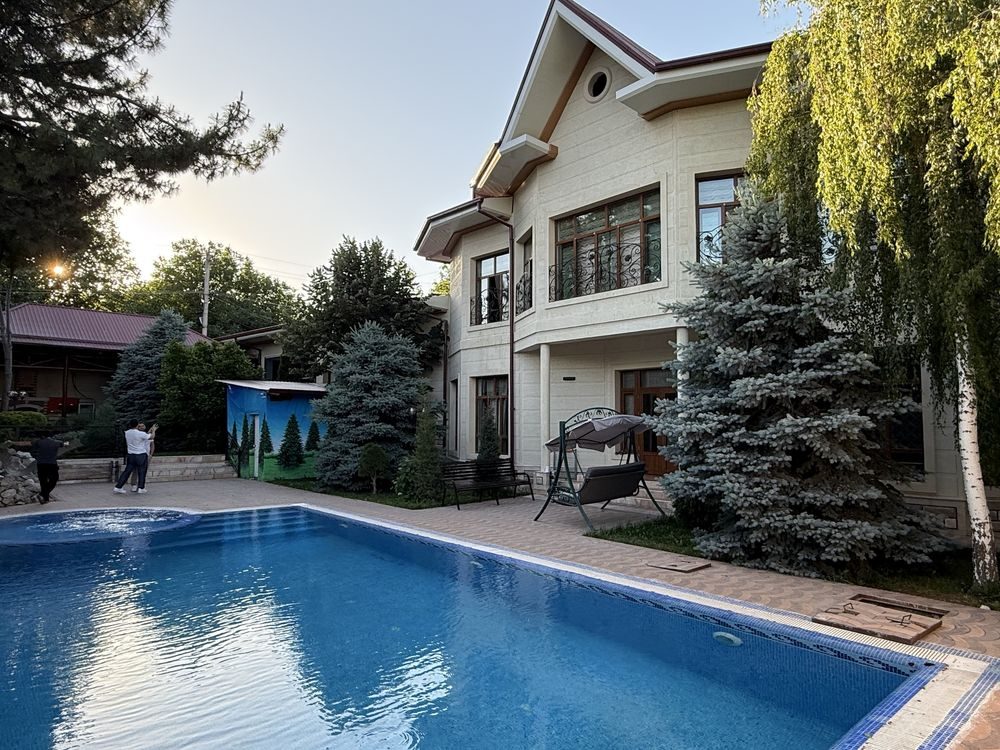 6-xonali dacha, 1000 m², Toshkent, Mirobod tumani, sotuvga