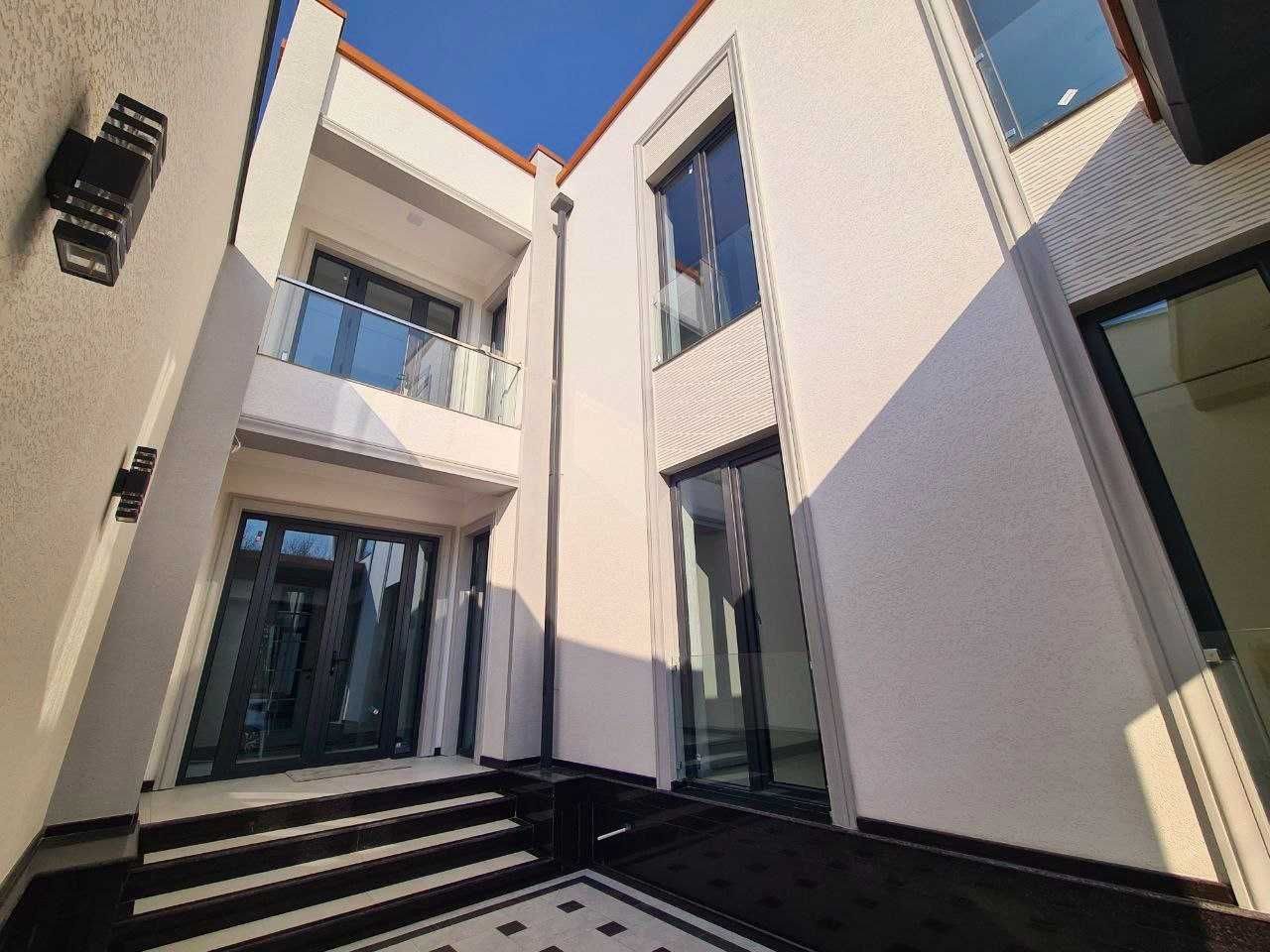5-xonali uy, 330 m², Toshkent, Mirzo Ulug‘bek tumani, sotuvga