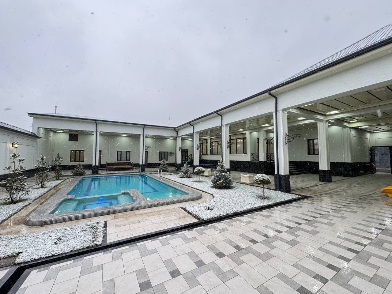 6-room house, 300 m², Tashkent, Sergeli District, for sale