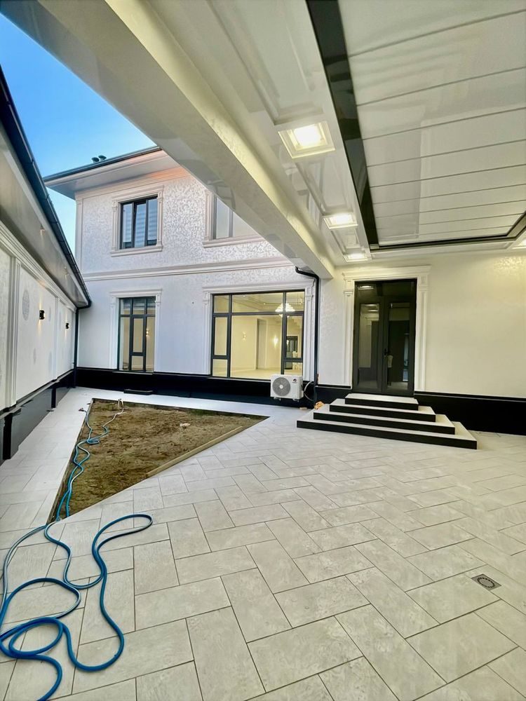 9-xonali uy, 493 m², Toshkent, Sergeli tumani, sotuvga