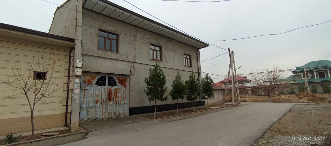 9-xonali uy, 600 m², Toshkent, Sergeli tumani, sotuvga