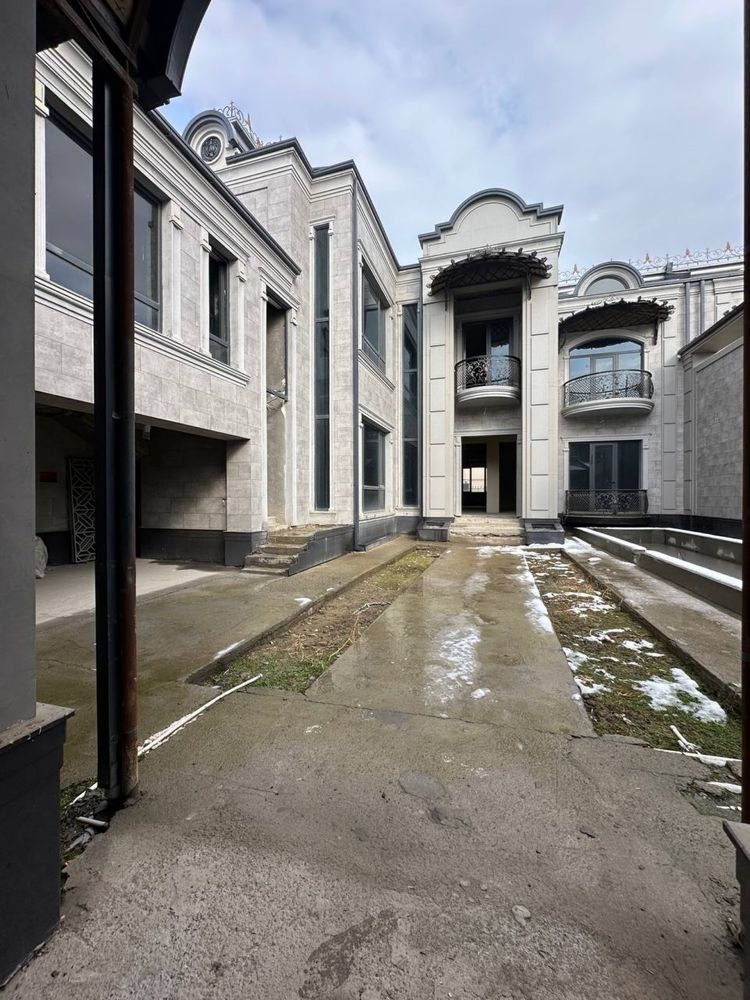 6-xonali uy, 370 m², Toshkent, Yunusobod tumani, sotuvga