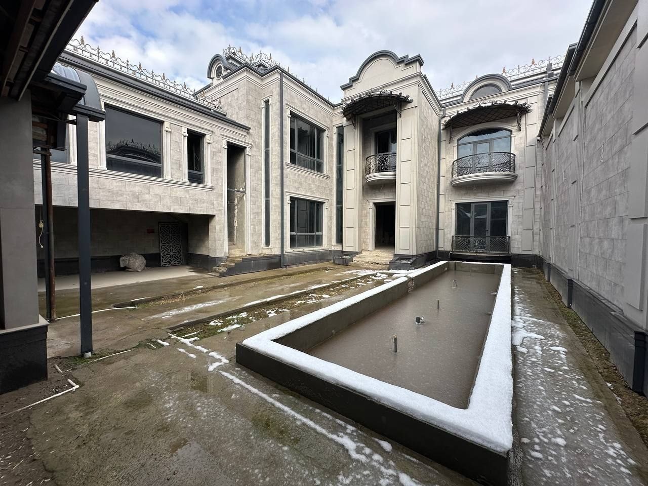 8-xonali uy, 500 m², Toshkent, Yunusobod tumani, sotuvga