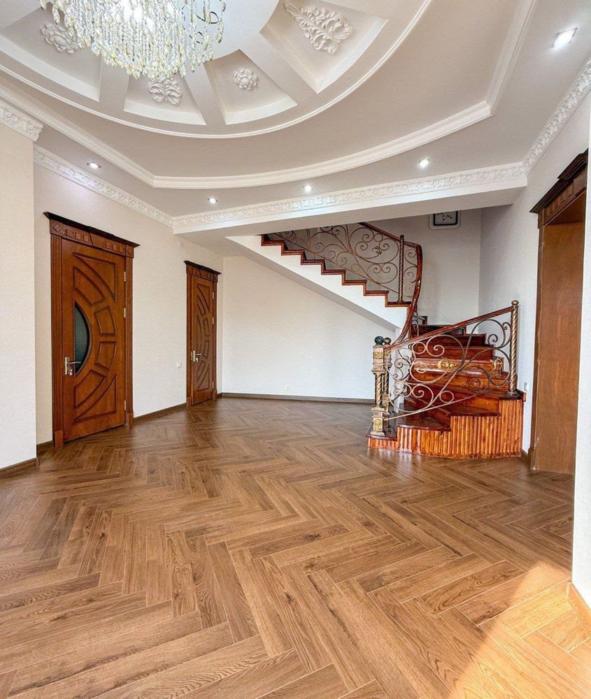 6-xonali uy, 400 m², Toshkent, Mirzo Ulug‘bek tumani, sotuvga