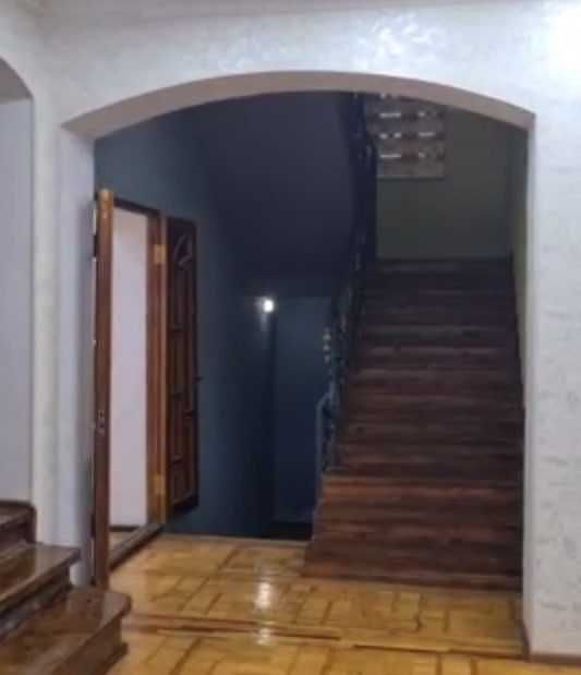 9-xonali uy, 600 m², Toshkent, Yashnobod tumani, sotuvga
