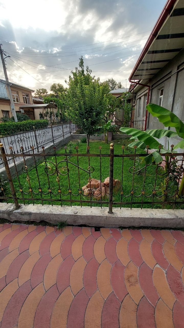 8-xonali uy, 90 m², Toshkent, Yashnobod tumani, sotuvga