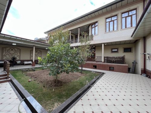 House for sale in Mevazor neighborhood, Olmazor district, 6 sotix