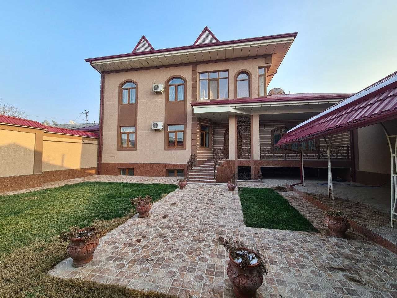 8-xonali uy, 590 m², Toshkent, Mirzo Ulug‘bek tumani, sotuvga