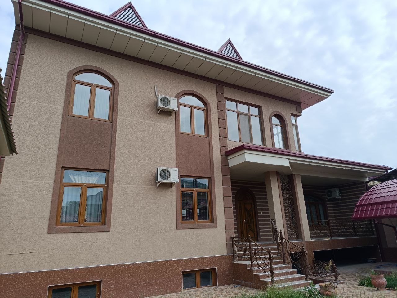 8-xonali uy, 588 m², Toshkent, Mirzo Ulug‘bek tumani, sotuvga