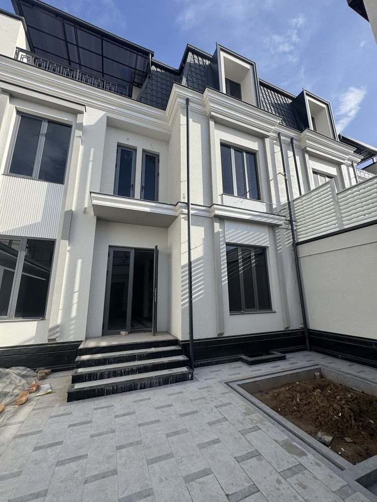 6-xonali uy, 480 m², Toshkent, Mirzo Ulug‘bek tumani, sotuvga