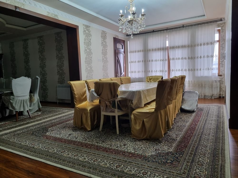 10-xonali uy, 300 m², Toshkent, Yunusobod tumani, sotuvga