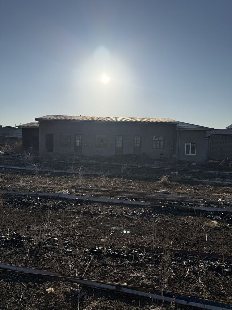 4-комнатный коттедж, 36 м², Ташкент, Юнусабадский район, на продажу