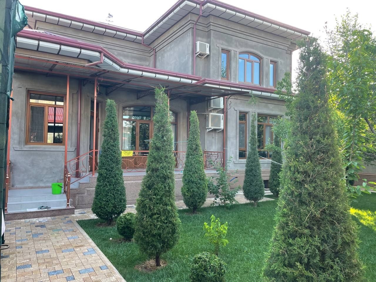 12-xonali uy, 1000 m², Toshkent, Yunusobod tumani, sotuvga