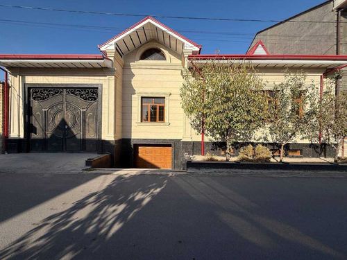 Дом 6 соток, Гузал махалля