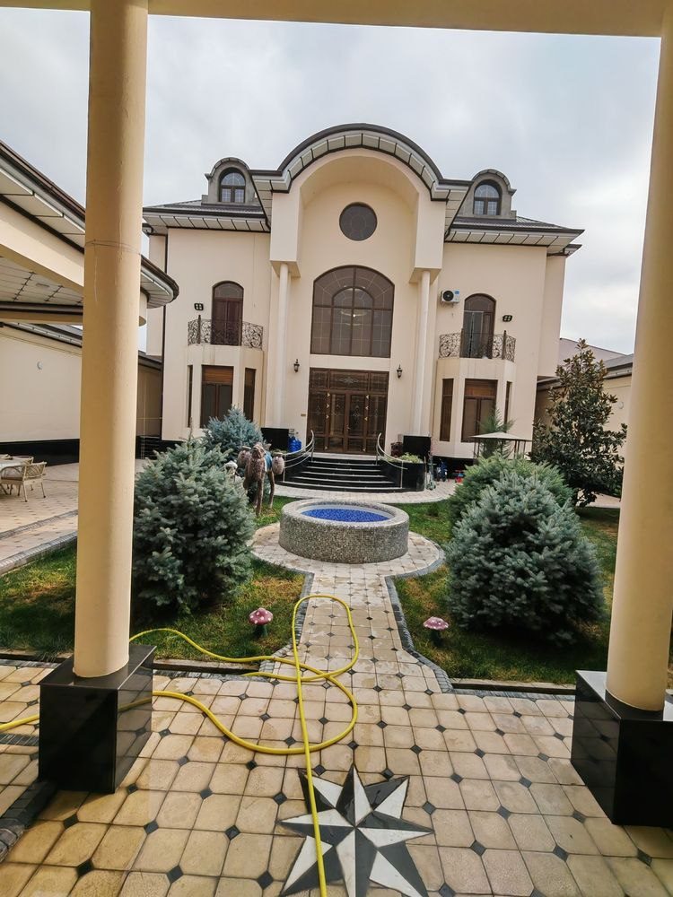 6-xonali uy, 2000 m², Toshkent, Olmazor tumani, sotuvga